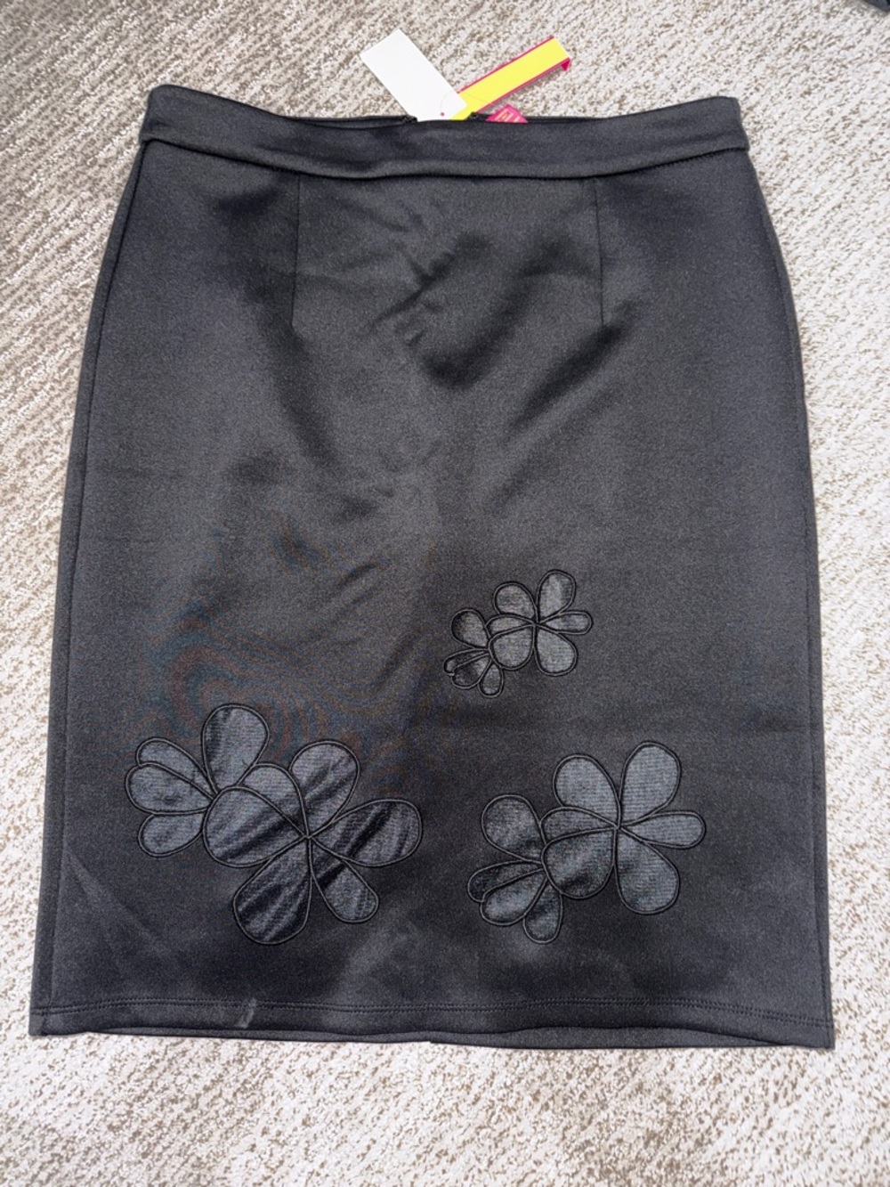 Black Floral Cut Out Pencil Skirt
